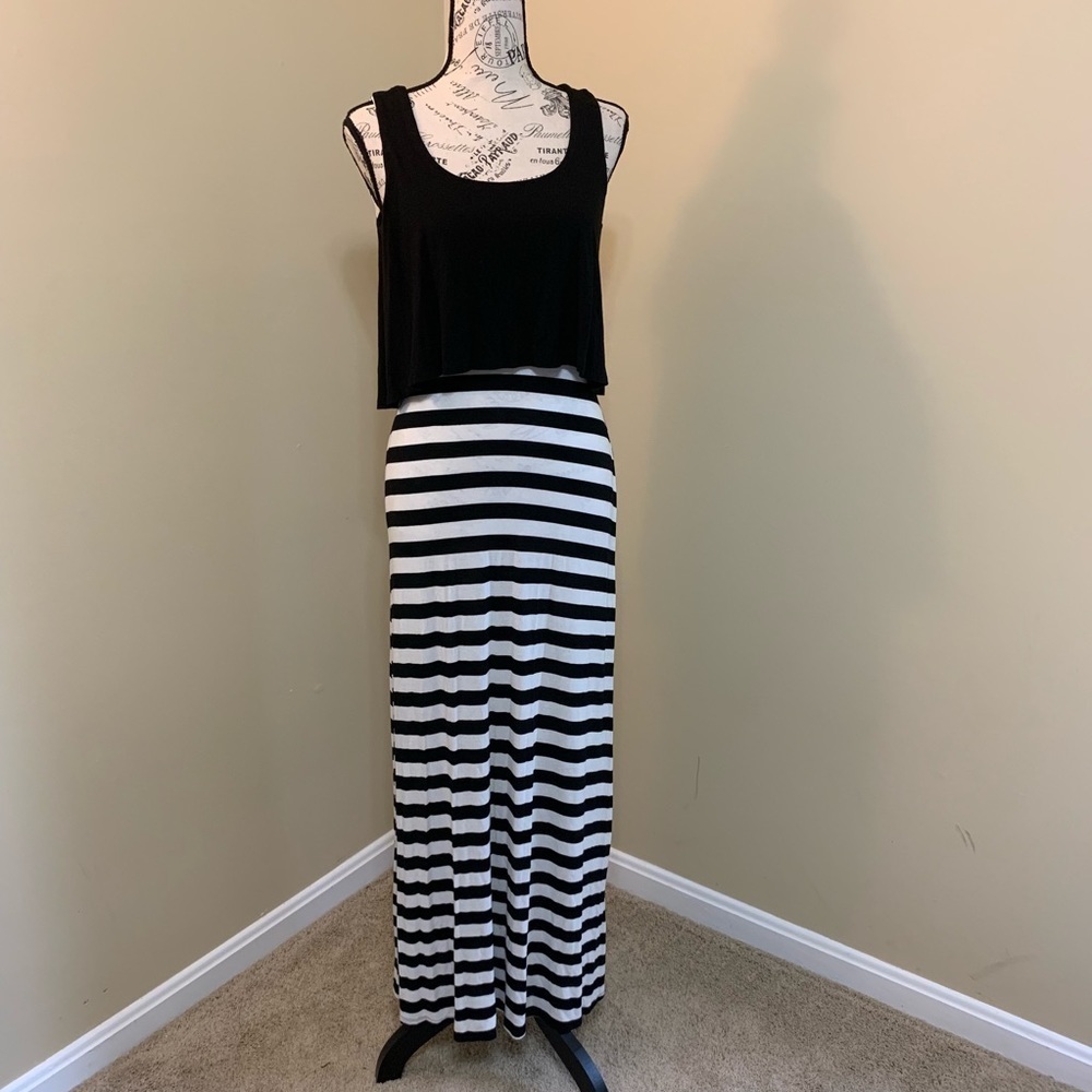 Monteau Striped Maxi Dress
